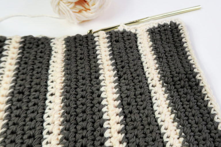 Single Crochet Dishcloth/Washcloth Pattern Looped and Knotted